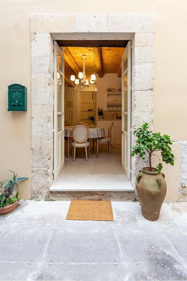 Ammari Ortigia Apartment Сиракузы Экстерьер фото